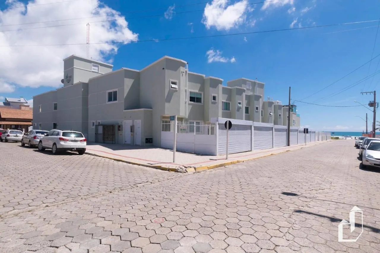 Apartment Duplex Com Piscina A Beira Mar E 03 Suites Bombinhas