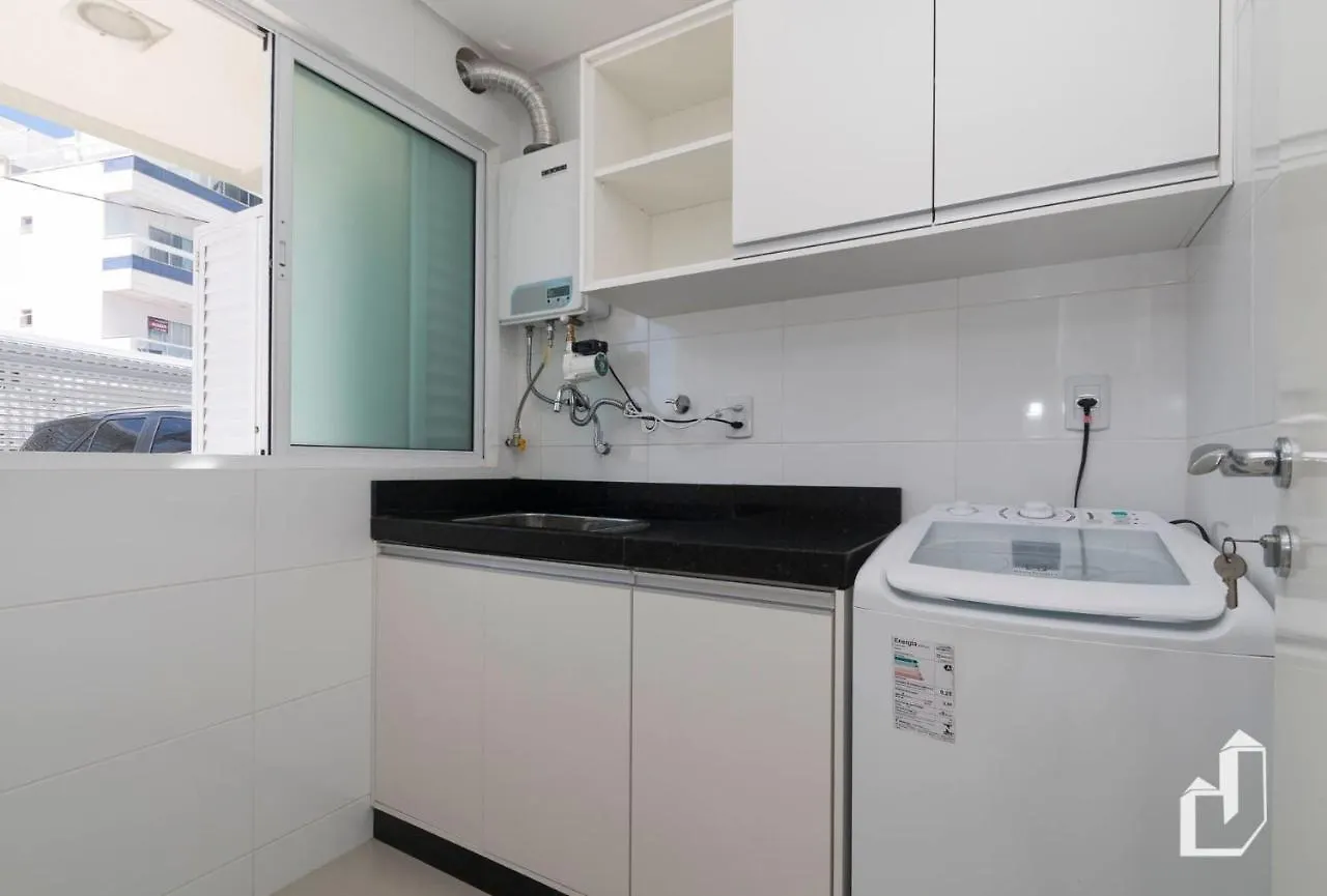 Duplex Com Piscina A Beira Mar E 03 Suites Bombinhas Apartment